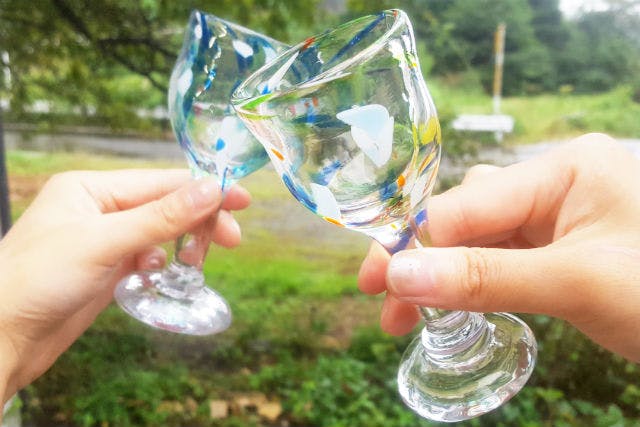 【山梨・吹きガラス】吹きガラスで作ろう！本格ワイングラス