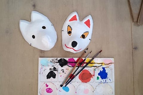 【山口・湯田温泉・陶芸体験】お子さまも楽しめます！キツネのお面に絵付けしよう