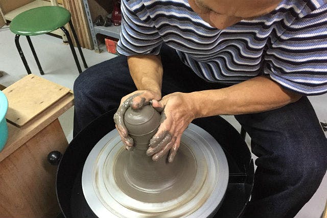 陶芸教室、大阪丸二陶材で陶芸デビューしませんか。
