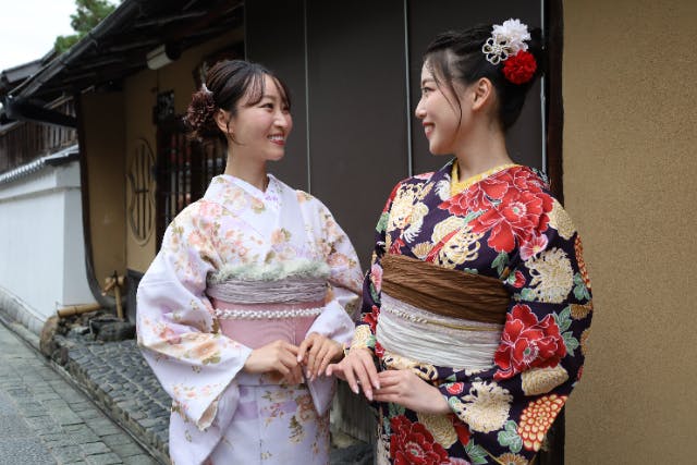 【着物レンタル・京都】ハイグレードプラン/四条駅,烏丸駅から徒歩2分/当店人気№1！