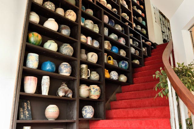 藤平陶芸は京都府京都市東山区の陶芸工房です。手軽な陶芸体験をご提供しています