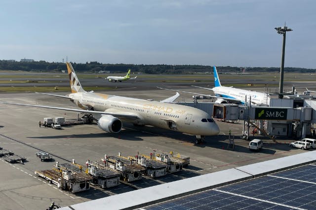 【千葉・成田空港見学ツアー】3つのターミナル周遊しよう！じっくり見学して成田空港を隅から隅まで満喫！