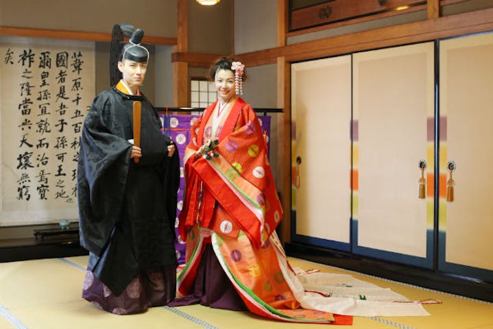 京都 伏見 伝統文化体験 平安時代に思いを馳せて 京都観光の記念に装束体験 アソビュー