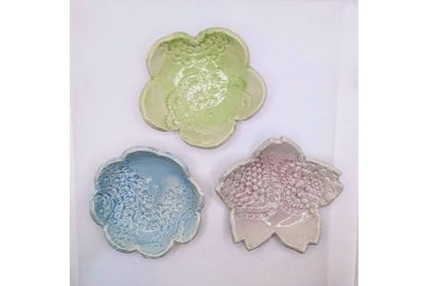 【東京・大岡山・陶芸】初めての方におススメ！かわいい花型小鉢が作れるタタラ９０分コース