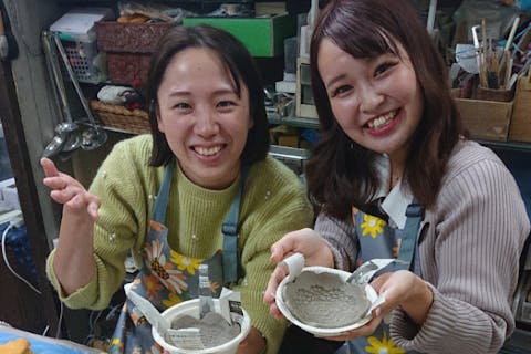 【陶芸体験・東京】大岡山駅徒歩3分 簡単に出来るタタラ作り体験 （麵棒で平らに伸ばした粘土で色々な形が出来る）１枠１組限定プライベート体験