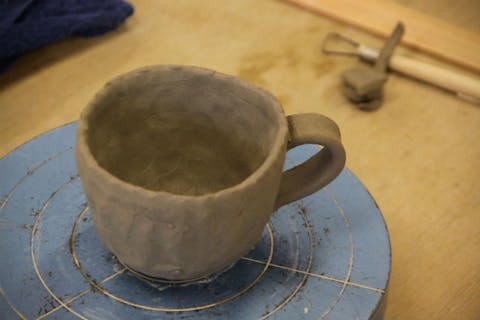 【山梨・河口湖・陶芸・手びねり】手びねり通常コース、思う存分、自由に制作できます！