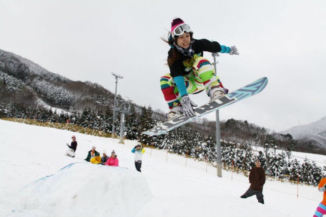 【岡山・スノーボード】レベルアップ＆初心者向け！スノーボードレッスン4時間