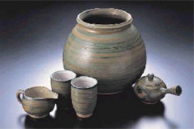 青森県八戸市にある八戸焼窯元で、陶芸体験しませんか。