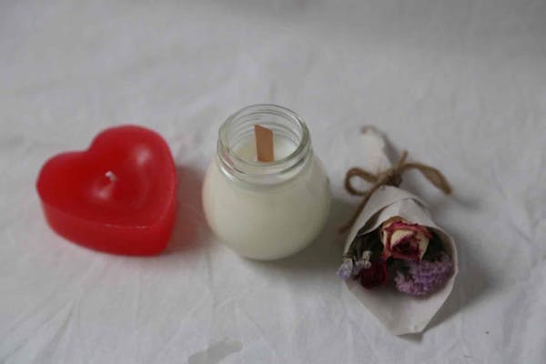 バレンタイン限定！＞【福岡・天神・キャンドルづくり】香り付きアロマ