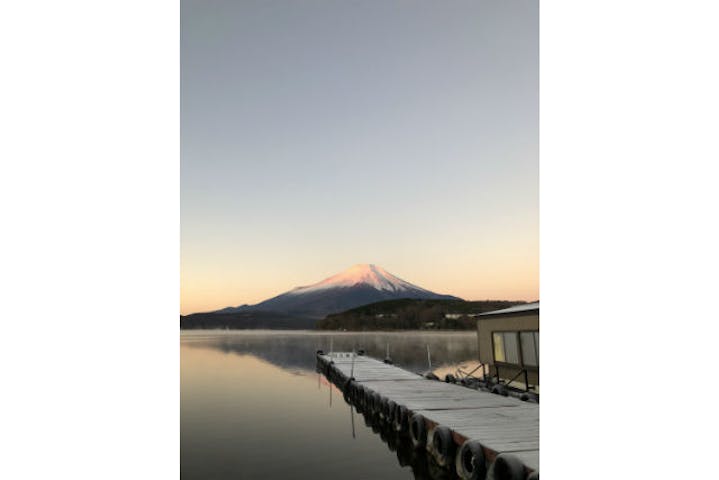 山梨 山中湖 釣り体験 ドーム船でパーティ気分 みんなでワカサギを釣ろう アソビュー