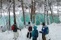 個性あふれるガイドの解説付き、五色沼をめぐるスノーシュープランです。青沼などへご案内します。
