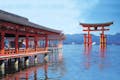 広島市内から宮島に向かうコースもご用意！世界遺産の厳島神社が見どころです。
