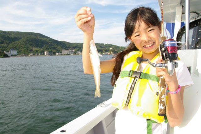【静岡・伊豆下田・釣り】手ぶらで釣りにGO！下田漁港内・船釣りプラン
