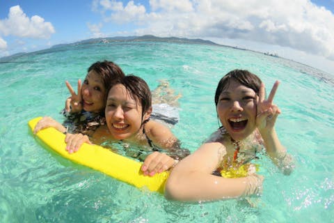 【沖縄・石垣島発・体験ダイビング】竹富島でダイビング＆観光を楽しむ人気プラン！（定期船チケット付き）