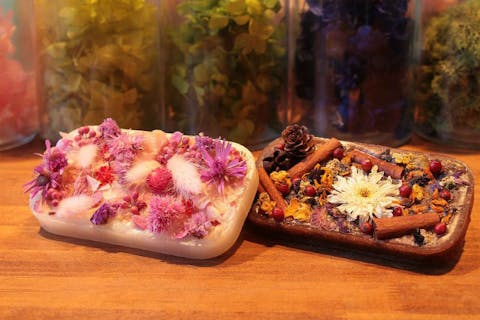 【宮城・仙台・キャンドル作り】自然の恵みをたっぷりのせて。香りも楽しむアロマタブレット