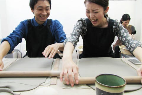 【神奈川・横浜・手びねり】作品数もカタチも自由！初心者におすすめの陶芸体験