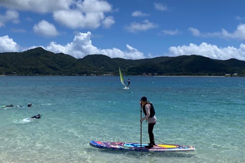 【奄美大島】大人気のスノーケリングまたはSUP+超人気のトーイングチューブ（バナナボート）