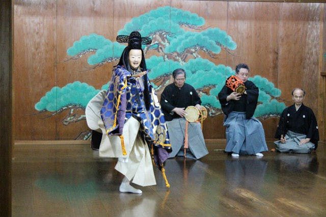 【福岡・伝統文化体験】650年の歴史を実感！日本の伝統演劇・能楽体験レッスン