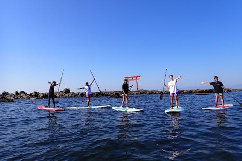 【神奈川・逗子・SUP】その道30年のインストラクターが指導！SUPで楽しむ海上散歩