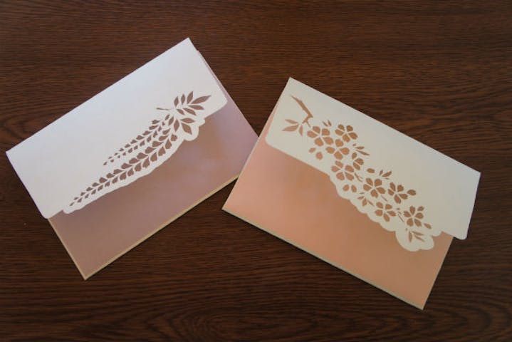 和歌山 ペーパークラフト 龍神村の作家 みの虫さん と切り絵体験 封筒 カード作りコース アソビュー
