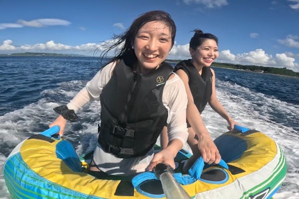 沖縄・名護・今帰仁・古宇利島】プライベートビーチでバナナボートなど