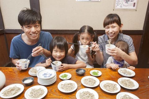 【少人数向け・兵庫・そば打ち体験】そば粉から作る本格そば打ち！優しい指導付き♪（2人～）