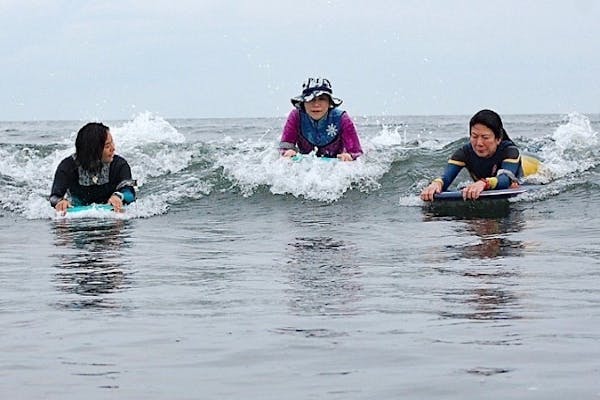 神奈川・藤沢・ボディボード】初心者の方も、らくらく波乗り