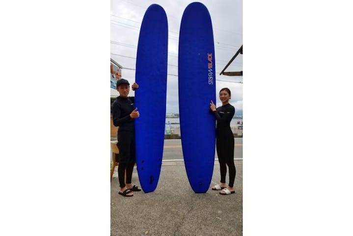 福井 三国 サーフィン 波のり初心者集まれ 連盟公認スクールで基礎から学ぼう アソビュー