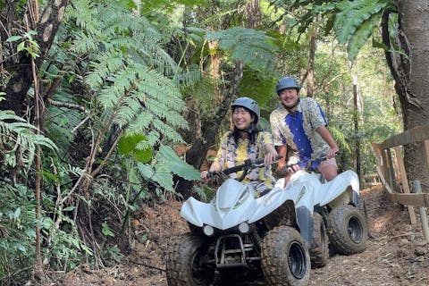 【沖縄 名護市開催】バギーでやんばる森冒険 ★4歳～参加OK！美ら海水族館や名護市観光施設へのアクセス抜群★ ”やんばるの森”をガッチリ体感☆ ガイドが優しく誘導するので初心者でも安心♪