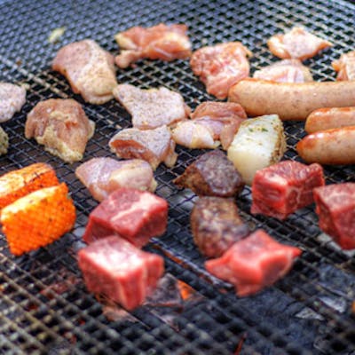 千葉 館山 バーベキュー 海が目の前のキャンプ場で のびのびバーベキューを満喫 アソビュー 千葉 館山 バーベキュー 海が目の前のキャンプ場で のびのびバーベキューを満喫 アソビュー