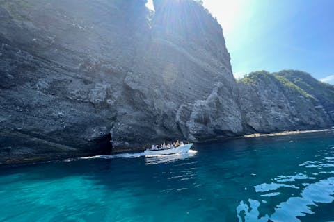 【北海道・小樽・クルージング】小樽青の秘境クルーズｂｙツウセン