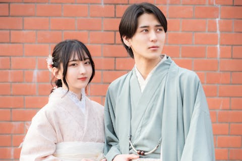 【東京・浅草・着物レンタル】浅草寺まで徒歩1分！ヘアセット付き！イベントや街歩きに！本格着物一式レンタル＆着付けプラン！