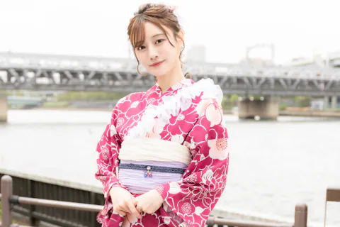 【東京・浅草・浴衣レンタル】浅草寺まで徒歩1分！ヘアセット付き！花火大会や夏祭りにも！浴衣一式レンタル＆着付けプラン！