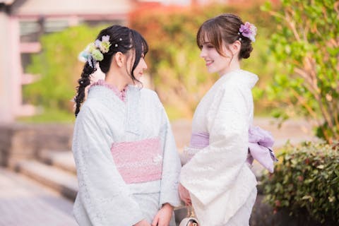 【東京・浅草・着物レンタル】】大人気レトロプレミアム★ヘアセット付き！アンティーク着物をエレガントに♡