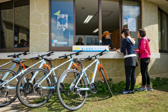 沖縄・うるま市・レンタサイクル】自転車で離島めぐり！｜アソビュー！