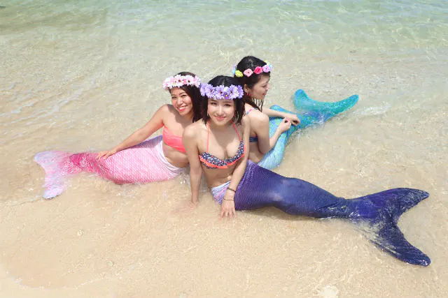 沖縄・恩納村・変身写真】マーメイドスイム＆撮影で夢を叶える！海外で