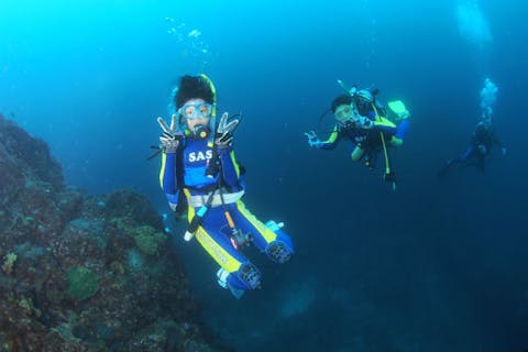 【八丈島・ダイビング】人気の「ナズマド」に行ける！ビーチファンダイビング（2ダイブ）