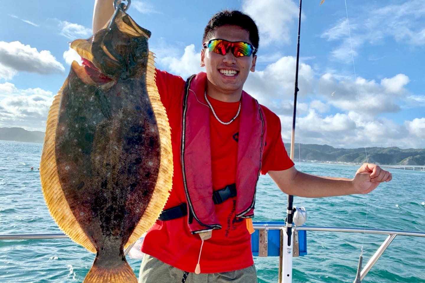 千葉 勝浦 釣り 初心者 体験 ヒラメや真鯛を釣り上げよう クルーザーで行く釣りプラン アソビュー