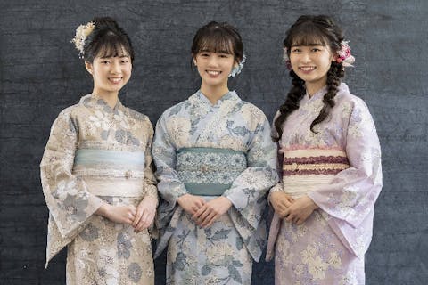 箱根 着物 浴衣レンタル スタンダードプラン 箱根湯本駅から徒歩1分 最大7時間 手ぶらで和装を楽しもう アソビュー