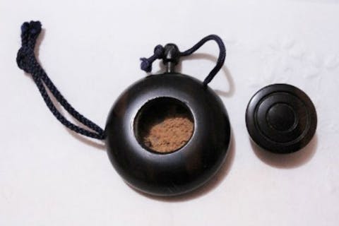 【東京・世田谷・伝統文化体験】和の香りのボディパウダー！塗香を作ろう