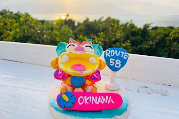 沖縄・シーサー作り】絵付け体験！全席オーシャンビュー美ら海水族館