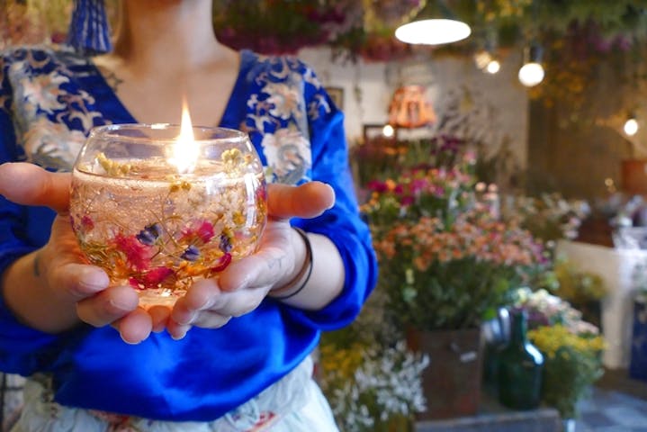 名古屋 千種区 キャンドル作り 透明なジェルにお花を閉じ込めて ボタニカルジェルキャンドル アソビュー