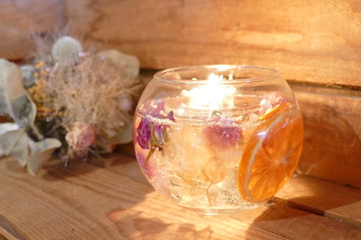 名古屋 千種区 キャンドル作り 透明なジェルにお花を閉じ込めて ボタニカルジェルキャンドル アソビュー