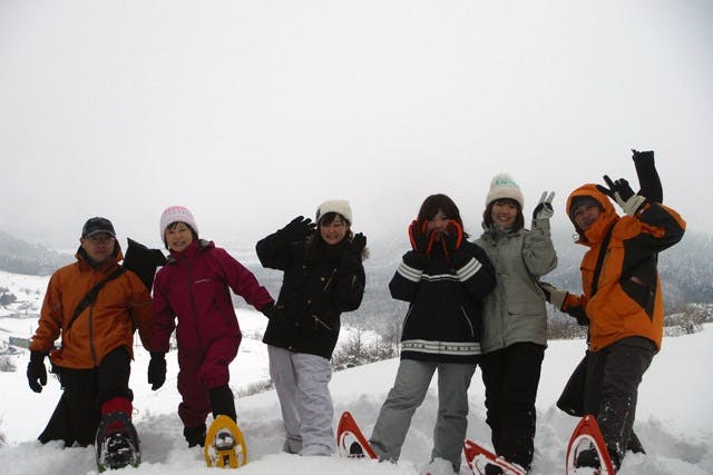 【福井・スノーシュー】あたたかいスープで「ぽっ。」美しい雪景色をスノーシューで冒険するスノーピクニック！