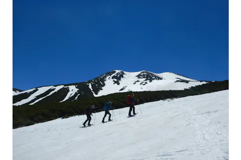 【長野・乗鞍・スノーシュー】360度の大パノラマに感動！乗鞍岳春山スノーシュー（1DAY）