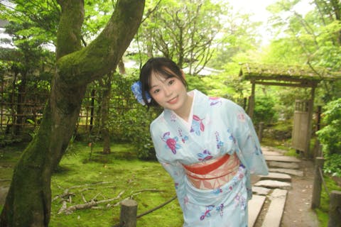 【京都・東山・着物・浴衣レンタル】女性限定スタンダードプラン・帯飾りレンタル無料特典付！