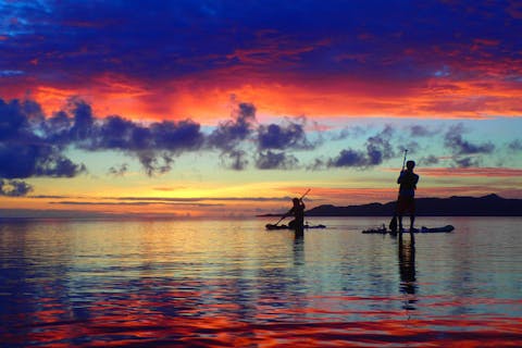 【沖縄・石垣島・SUP】夕暮れと夜景を見ながら！夕日と星空のSUPツアー