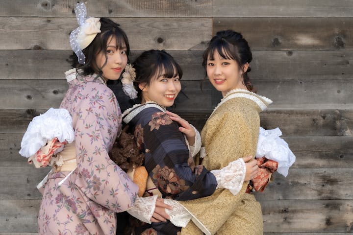 東京 銀座 着物レンタル 銀座駅徒歩3分 ヘアセット付き イベントや街歩きに 本格着物一式レンタル 着付けプラン アソビュー