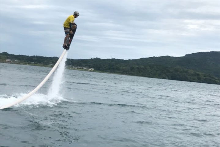 鹿児島 指宿市 ホバーボード 横乗りジェットに乗ろう ホバーボード体験 体験中の写真 動画プレゼント アソビュー 鹿児島 指宿市 ホバーボード 横乗りジェットに乗ろう ホバーボード体験 体験中の写真 動画プレゼント アソビュー