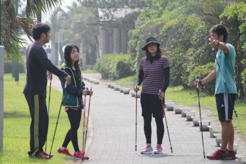 【宮崎・青島・ノルディックウォーキング】朝の海沿いを歩こう！景色を楽しみながらカロリー消費（朝食付き）